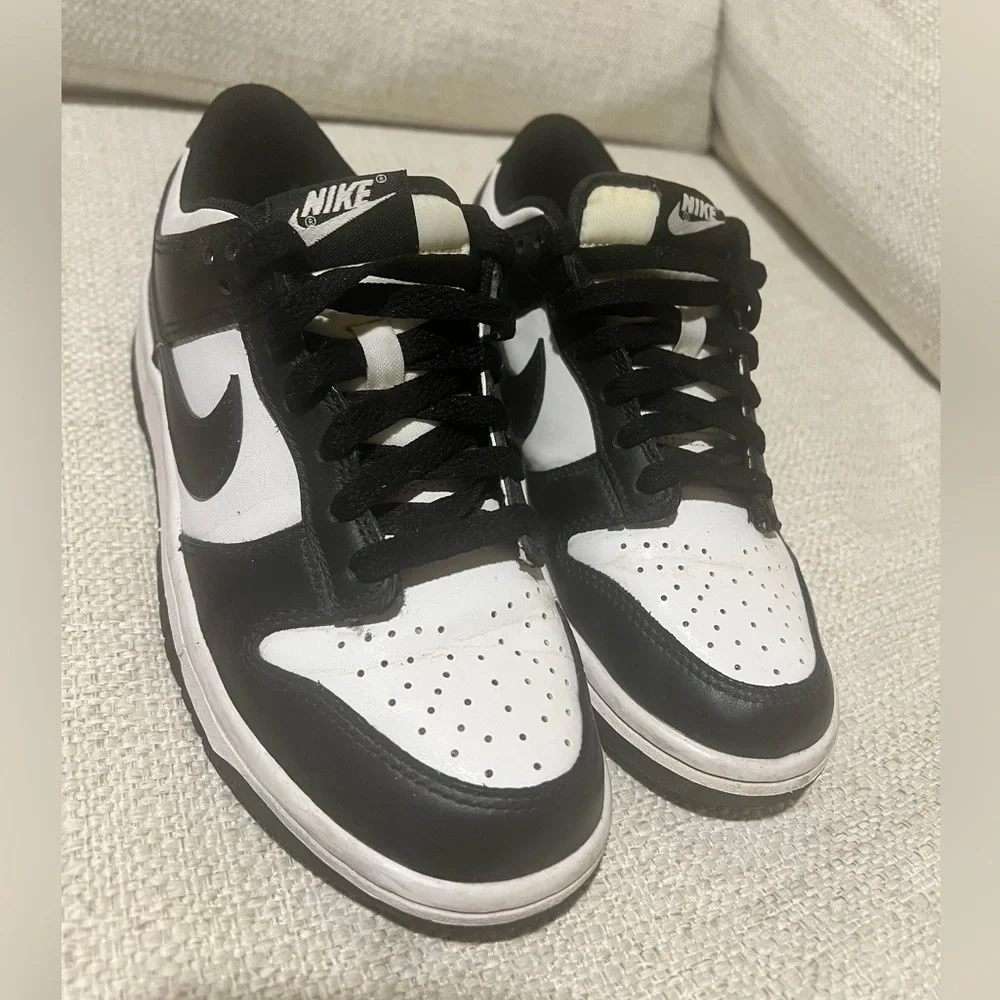 Nike dunks - Picture 2 of 9